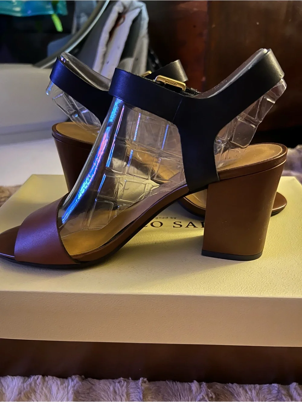 Franco Sarto Women's Brown/Black Strappy Ankle Strap Buckle Sandals Solid 7.5 M
